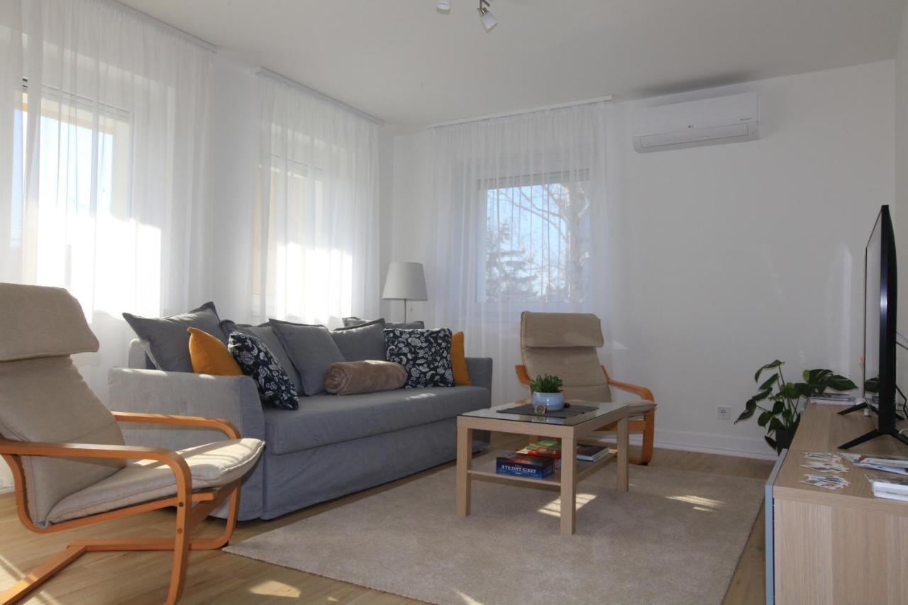 Paskal-Lux Apartments With Free Parking And Ac Budapest Eksteriør bilde