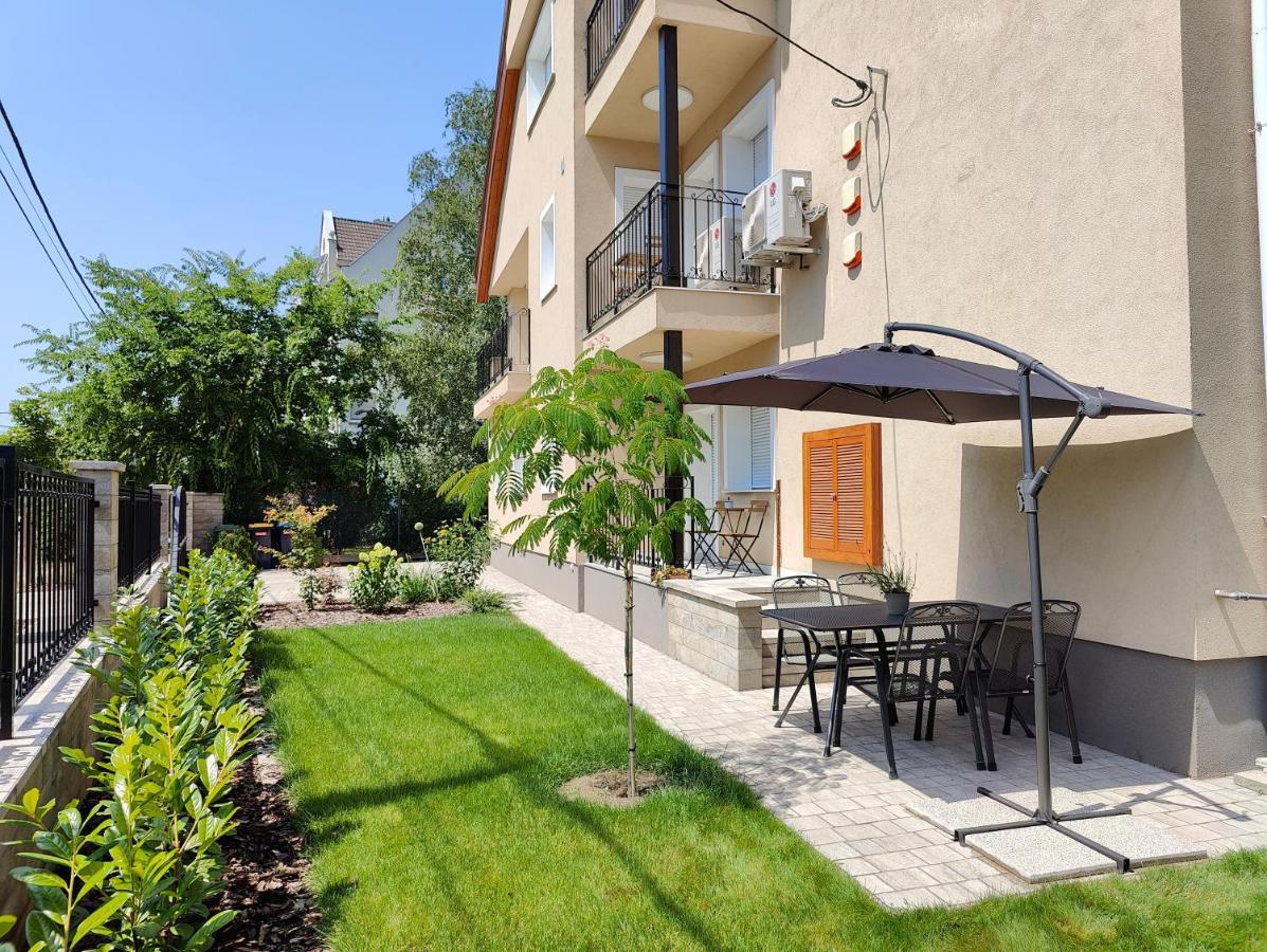 Paskal-Lux Apartments With Free Parking And Ac Budapest Eksteriør bilde