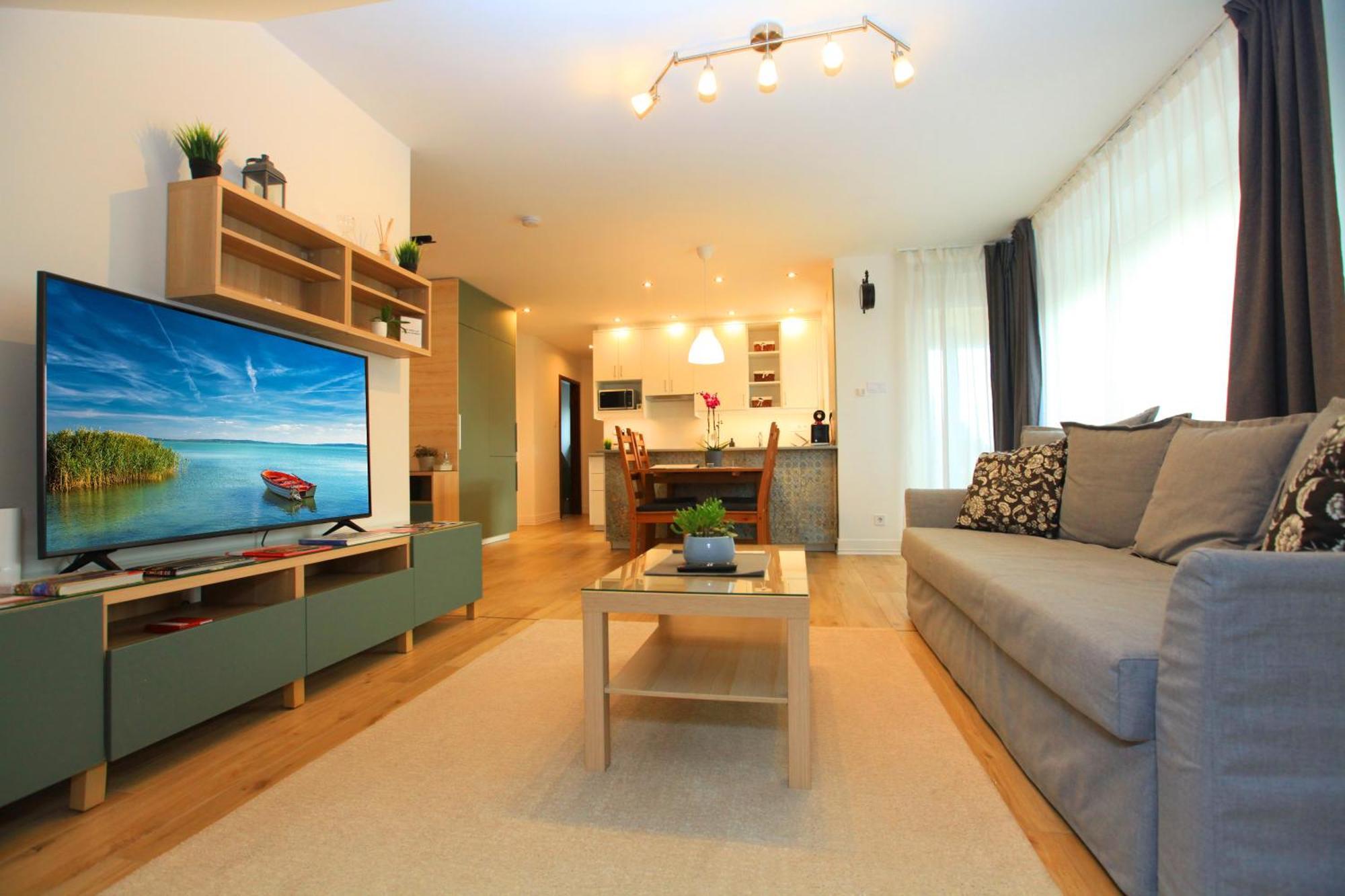 Paskal-Lux Apartments With Free Parking And Ac Budapest Eksteriør bilde