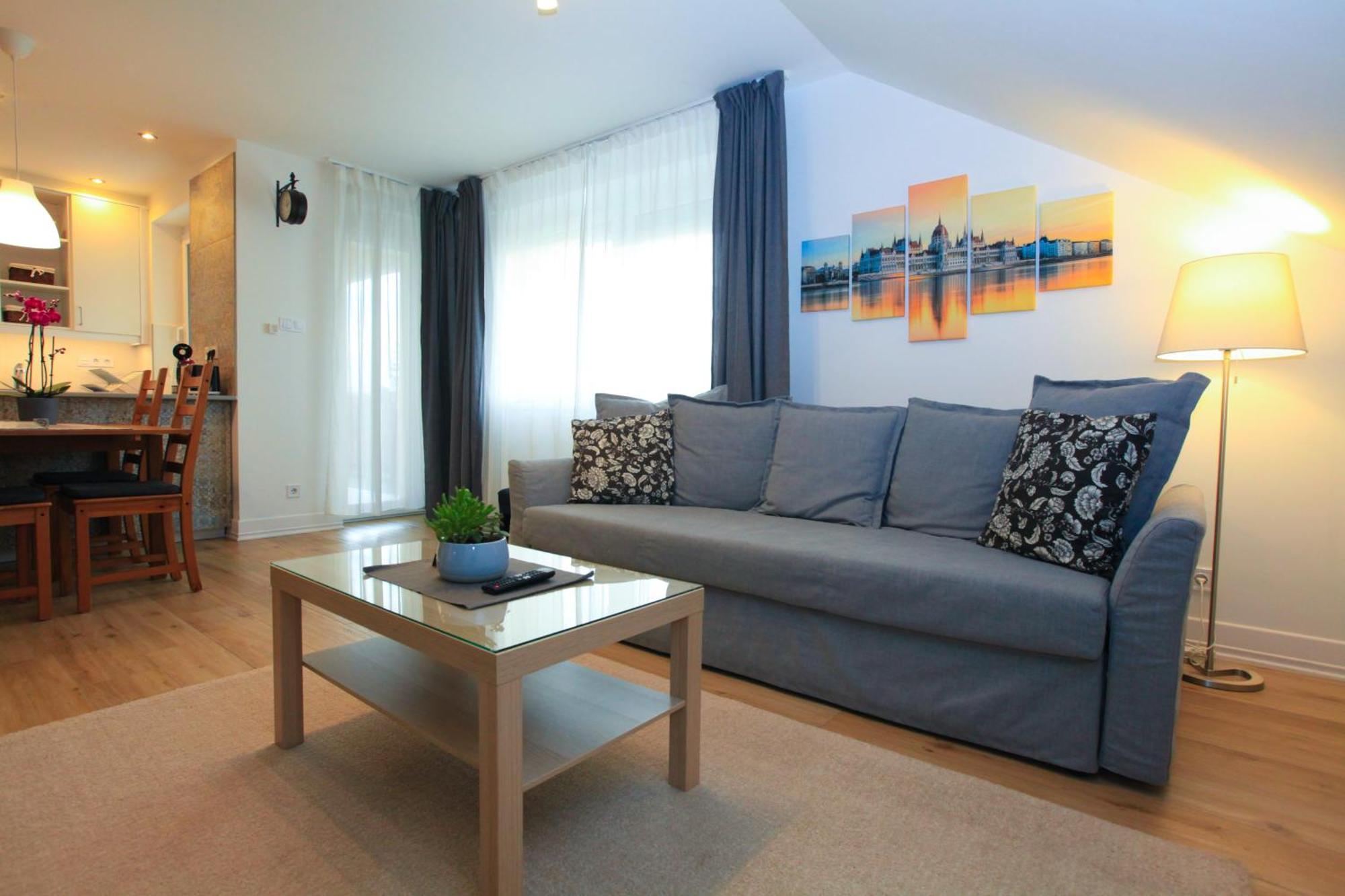 Paskal-Lux Apartments With Free Parking And Ac Budapest Eksteriør bilde