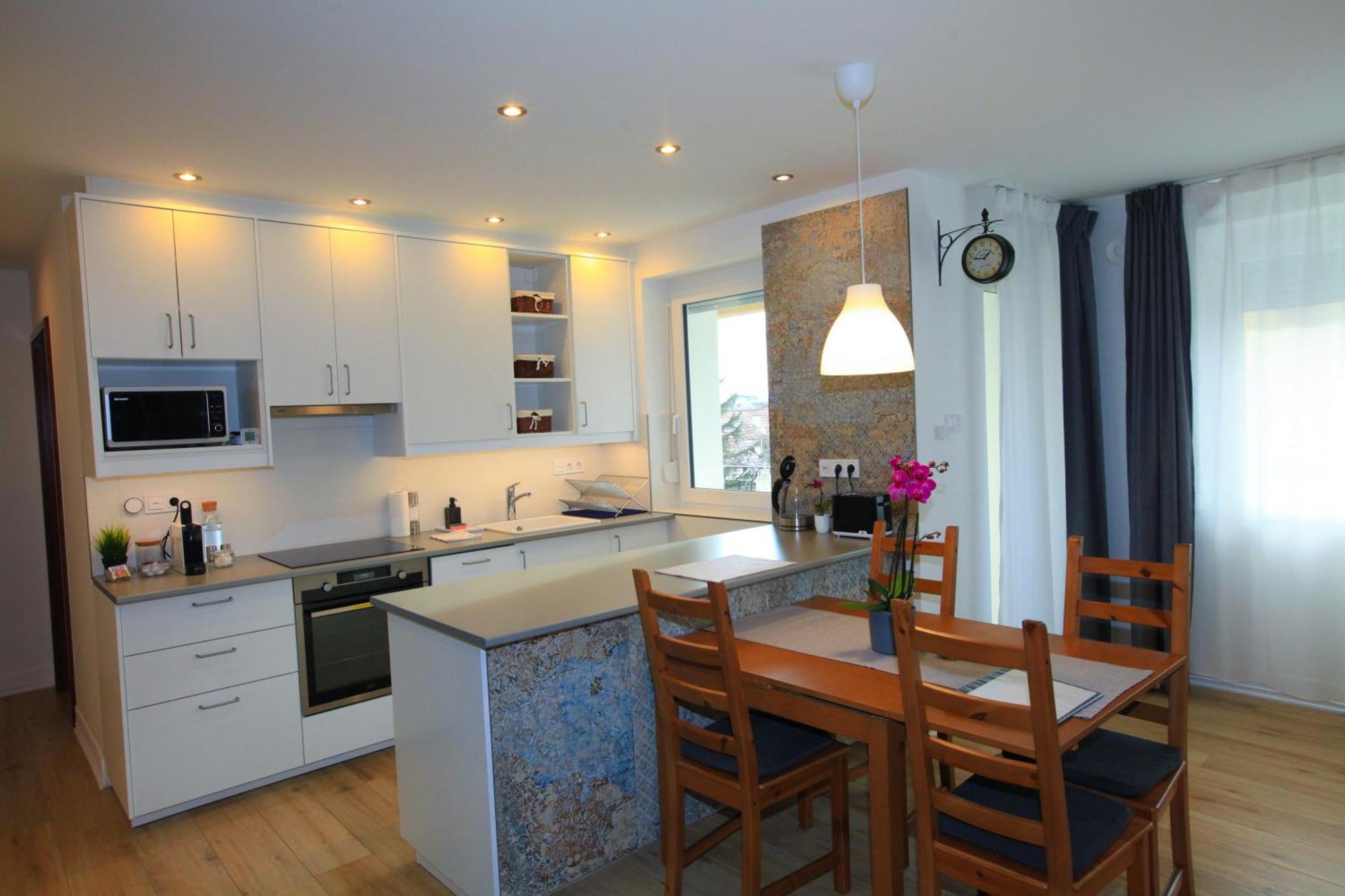 Paskal-Lux Apartments With Free Parking And Ac Budapest Eksteriør bilde